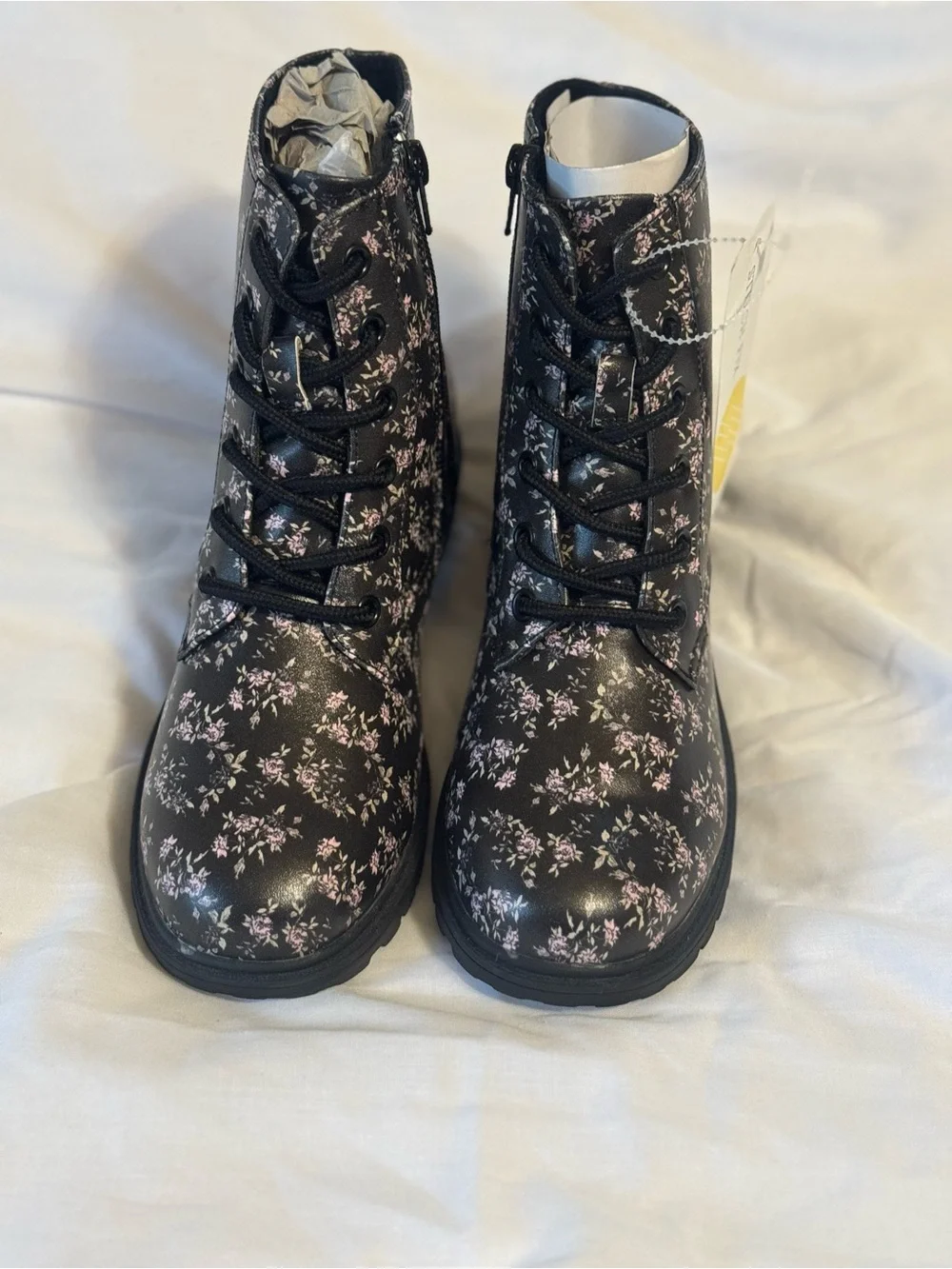 NWT Blowfish Malibu Kids Rayana Black Floral Combat Boots Sz 3Y